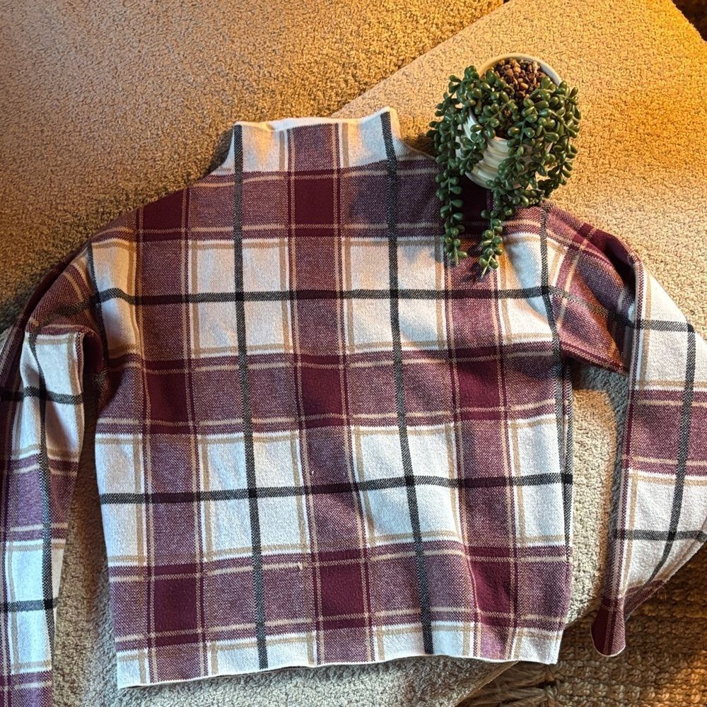 Tahari Burgundy and Cream Plaid Sweater - Picture 2 of 10